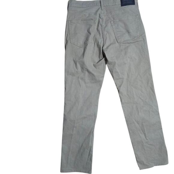 Athletic Levi Pants - Picture 4 of 8